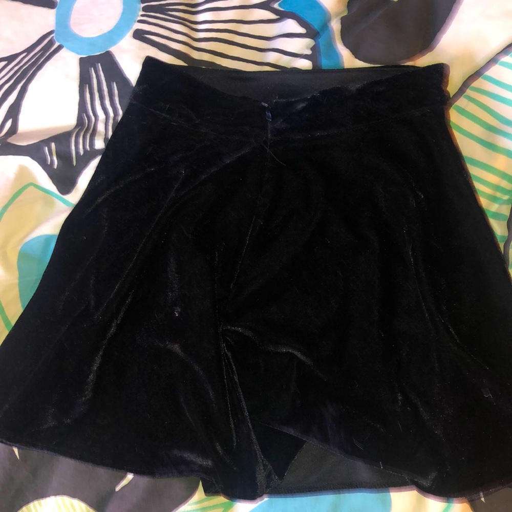 Tobi Velvet Mini Skirt